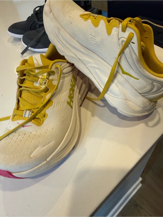 Hoka Shoes - Hoka Womens Running Sneakers in White and Yellow
